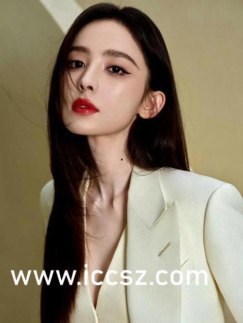 吃瓜爆料 黑料社今日黑料独家爆料 万茜自爆一年潜七次,一年潜七次，真相令人震惊！